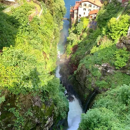 Il Masso Grasso Lake Como Nesso